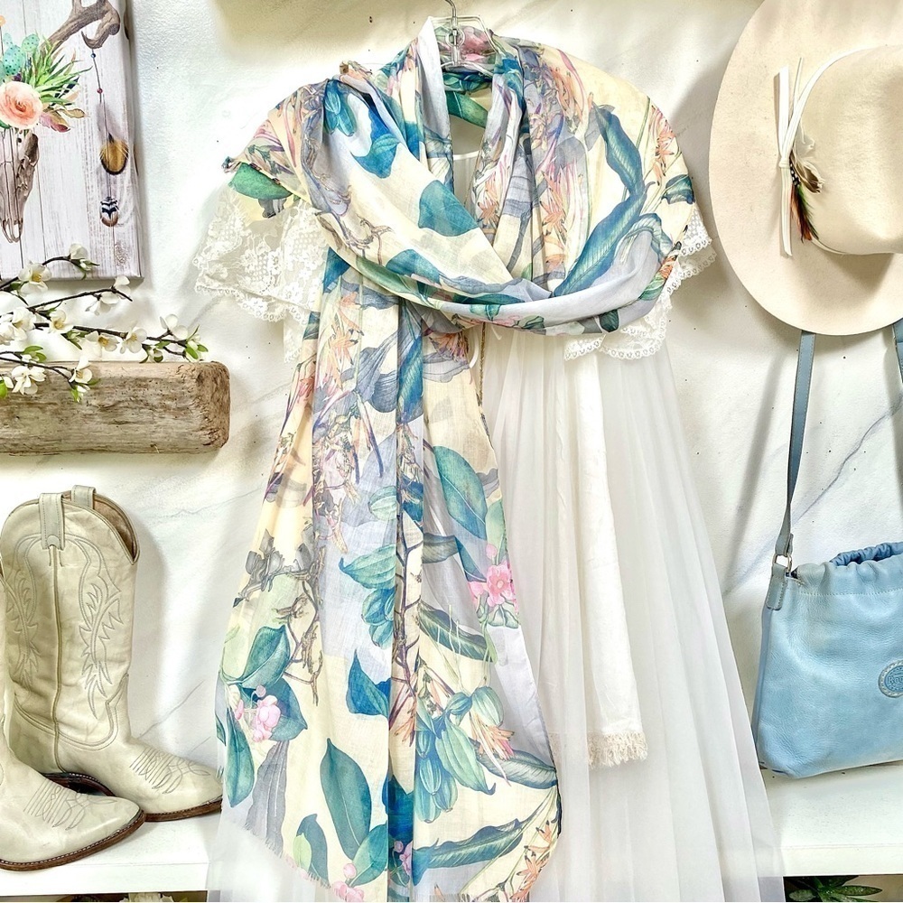 Stunning botanical floral boho scarf/wrap w safari / beach /resort/vacay vibe